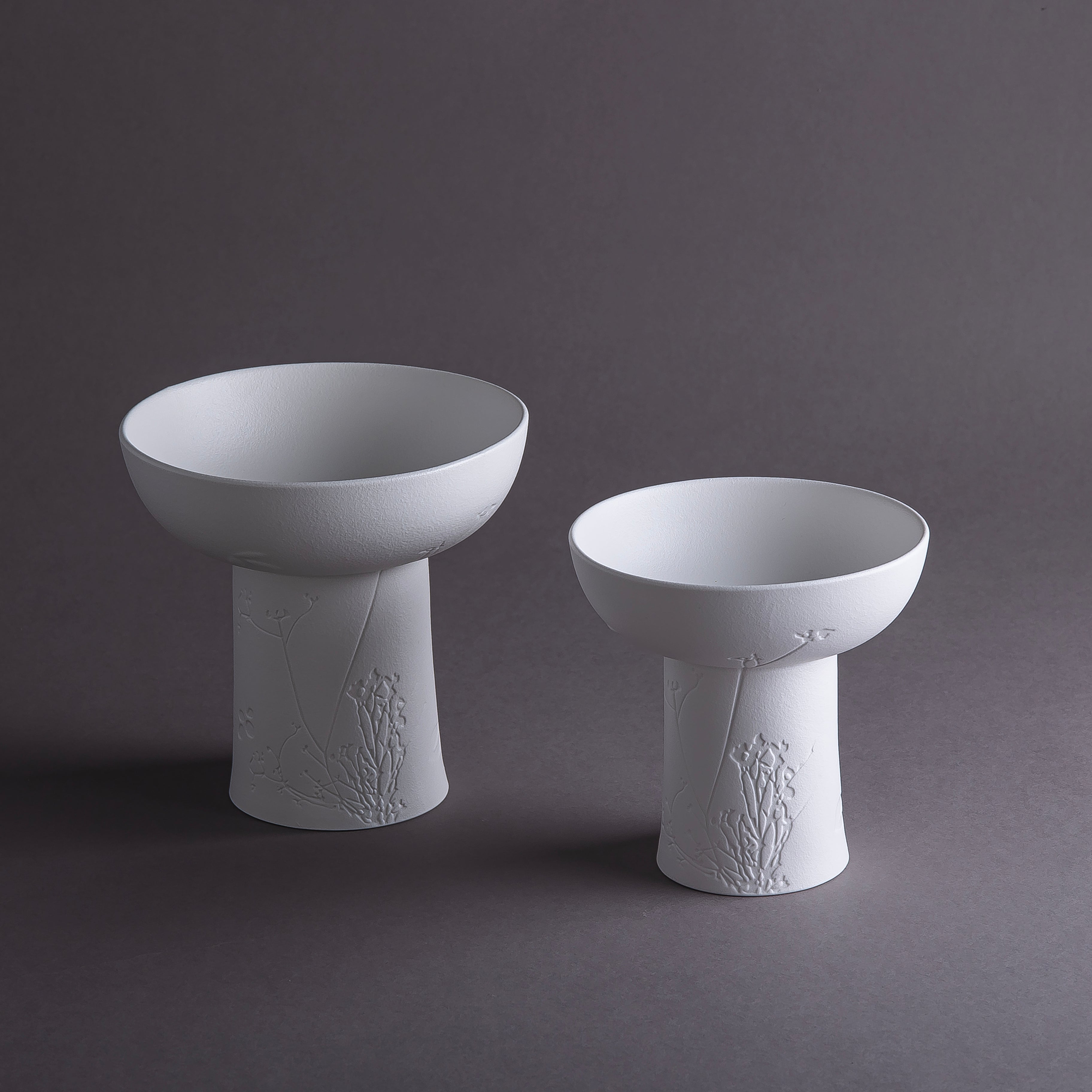 Set 2 Ceramic Stands with Gift Box – White