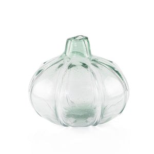 أضف لمسة من الأناقة الخالدة إلى مساحتك مع هذه المزهرية الزجاجية الشفافة ذات التصميم الكلاسيكي. تتميز بخطوطها التقليدية التي تجعلها مثالية لعرض تنسيقات الزهور الطويلة أو كقطعة ديكور راقية تضفي جواً مميزاً على أي غرفة، سواء بتصميم داخلي كلاسيكي أو عصري.
الخامة: زجاج الحجم: 32 × 32 × 25 سم