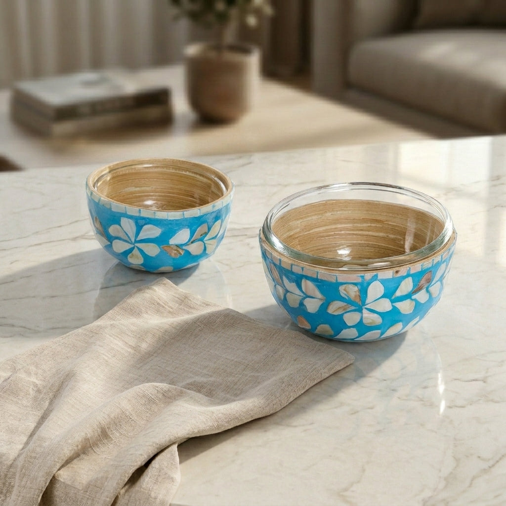 Set of Glass Bowls with Mother of Pearl Base