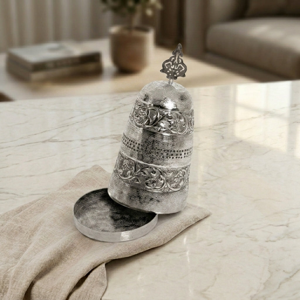 Silver Metal Morrocan Plate With Cover