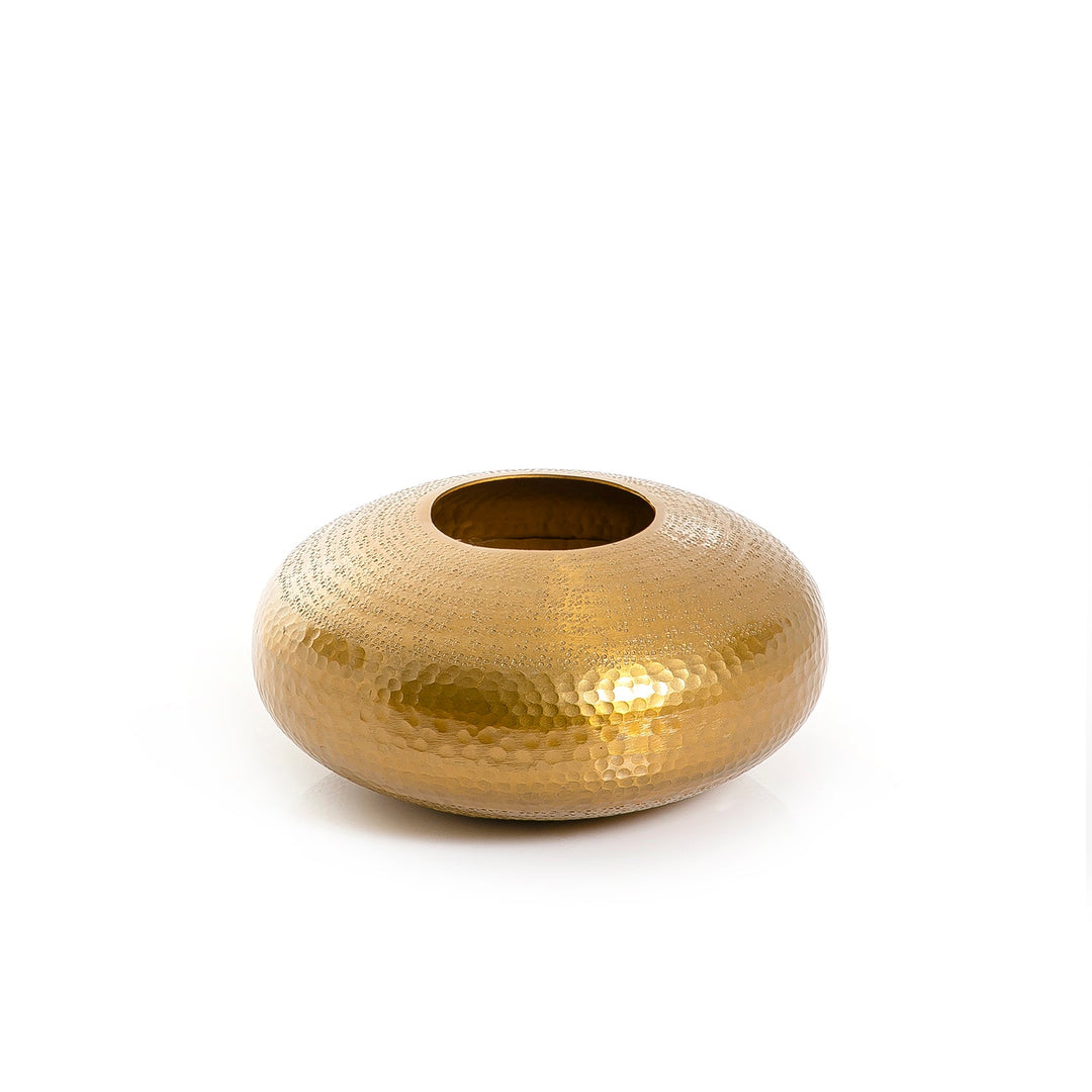 Metal vase (7226683195587)