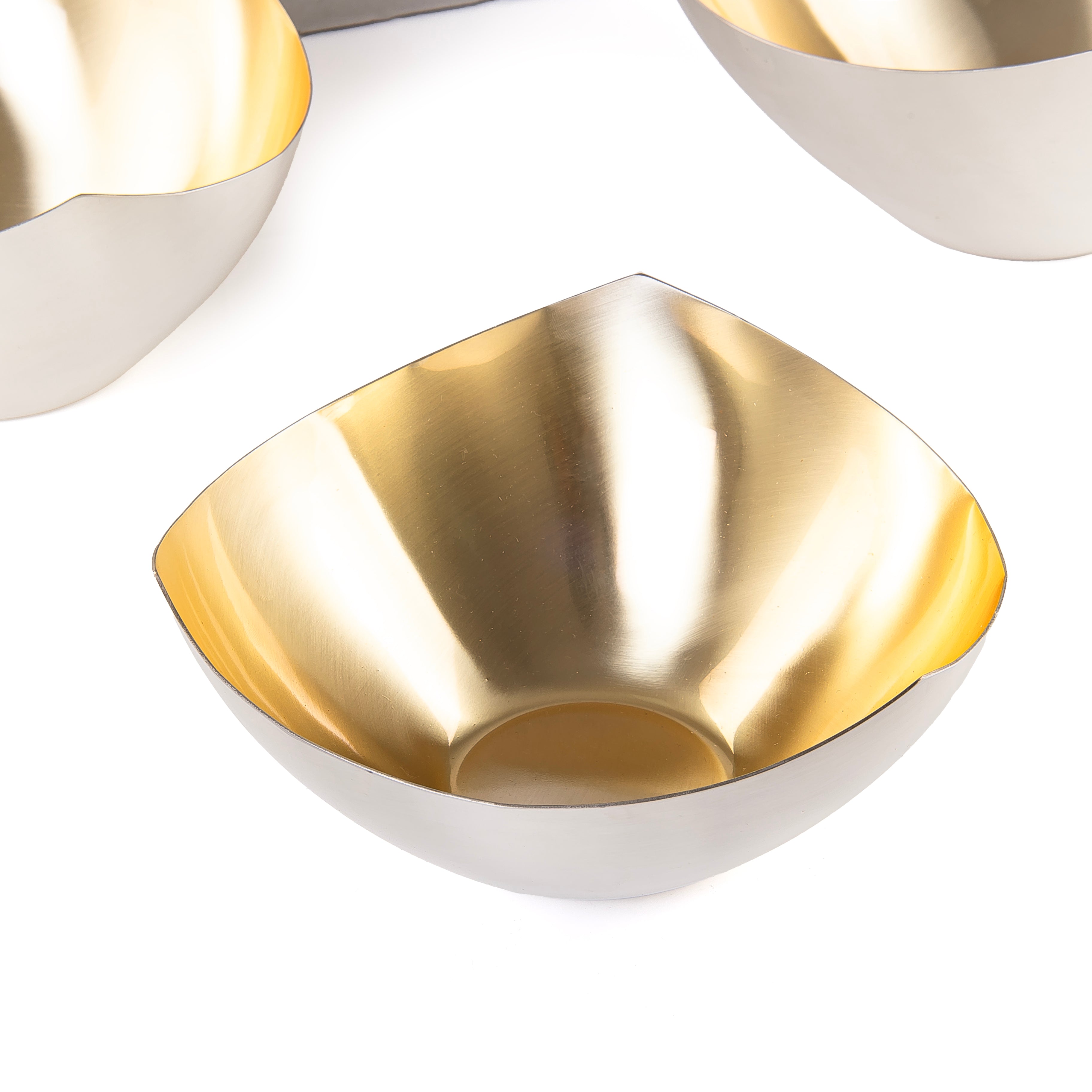 Set of 3 Stainless Steel Bowls with Irregular Round Design