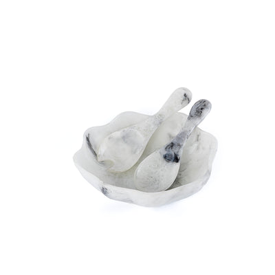 طقم من وعاء تقديم كبير من الراتنج مع ملعقتين مع بوكس هدايا  – أبيض و أسود  