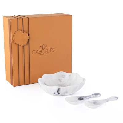 طقم من وعاء تقديم كبير من الراتنج مع ملعقتين مع بوكس هدايا  – أبيض و أسود  