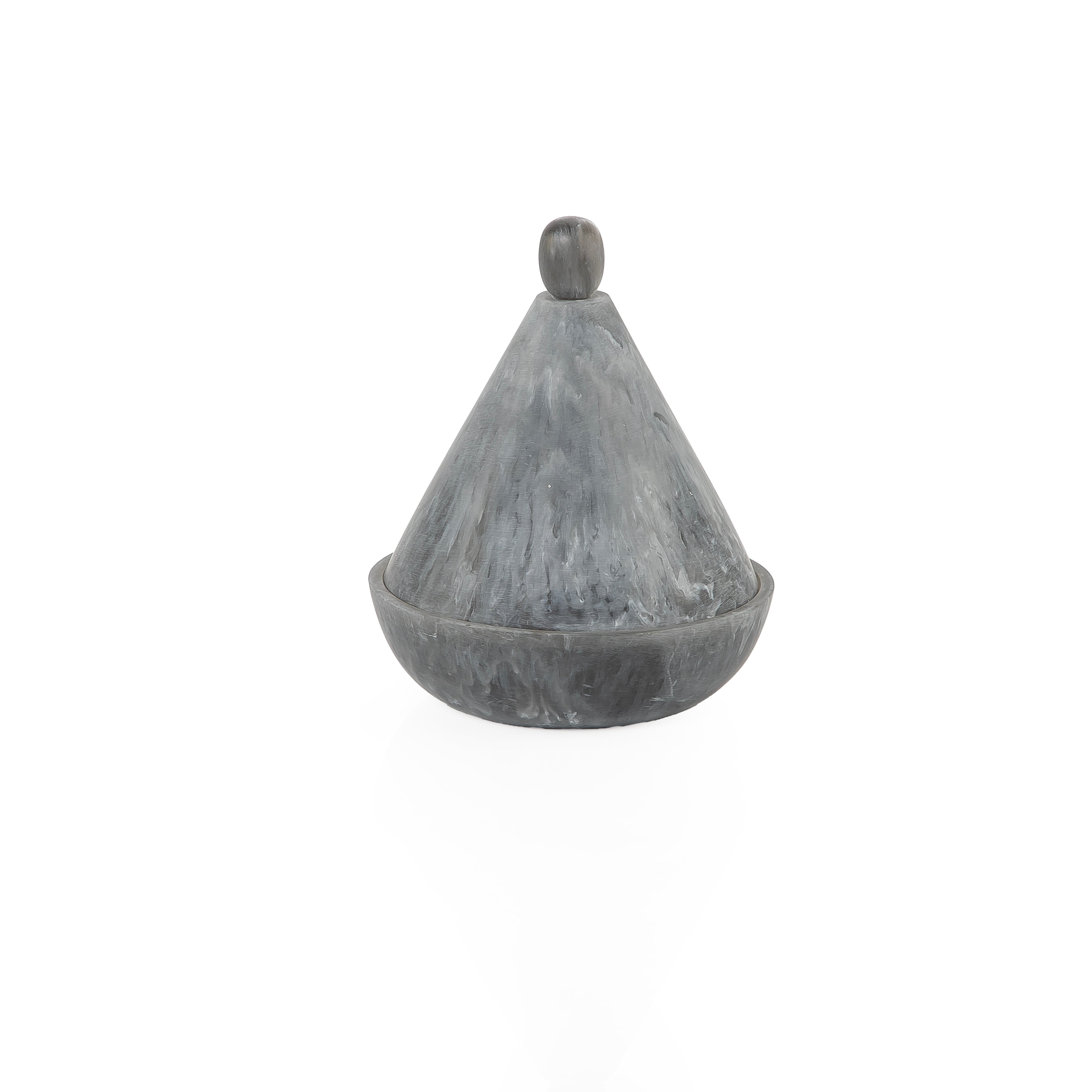 وعاء من الريزن للقرقيعان مع غطاء بتصميم هرمي