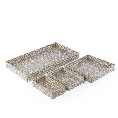 Set of mother of pearl 4 trays in different sizes - brown