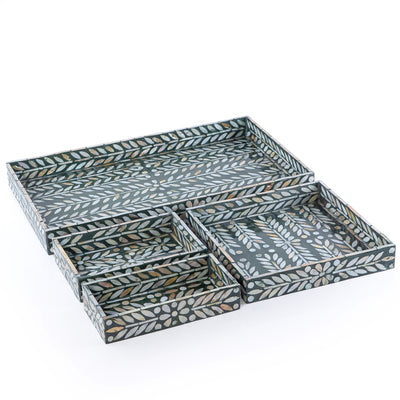 Set of mother of pearl 4 trays in different sizes - green