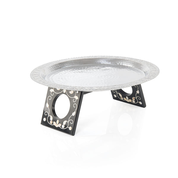 صينية تقديم دائرية مصنوعة من الألمنيوم مع قاعدة من الخشب والصدف - وسط