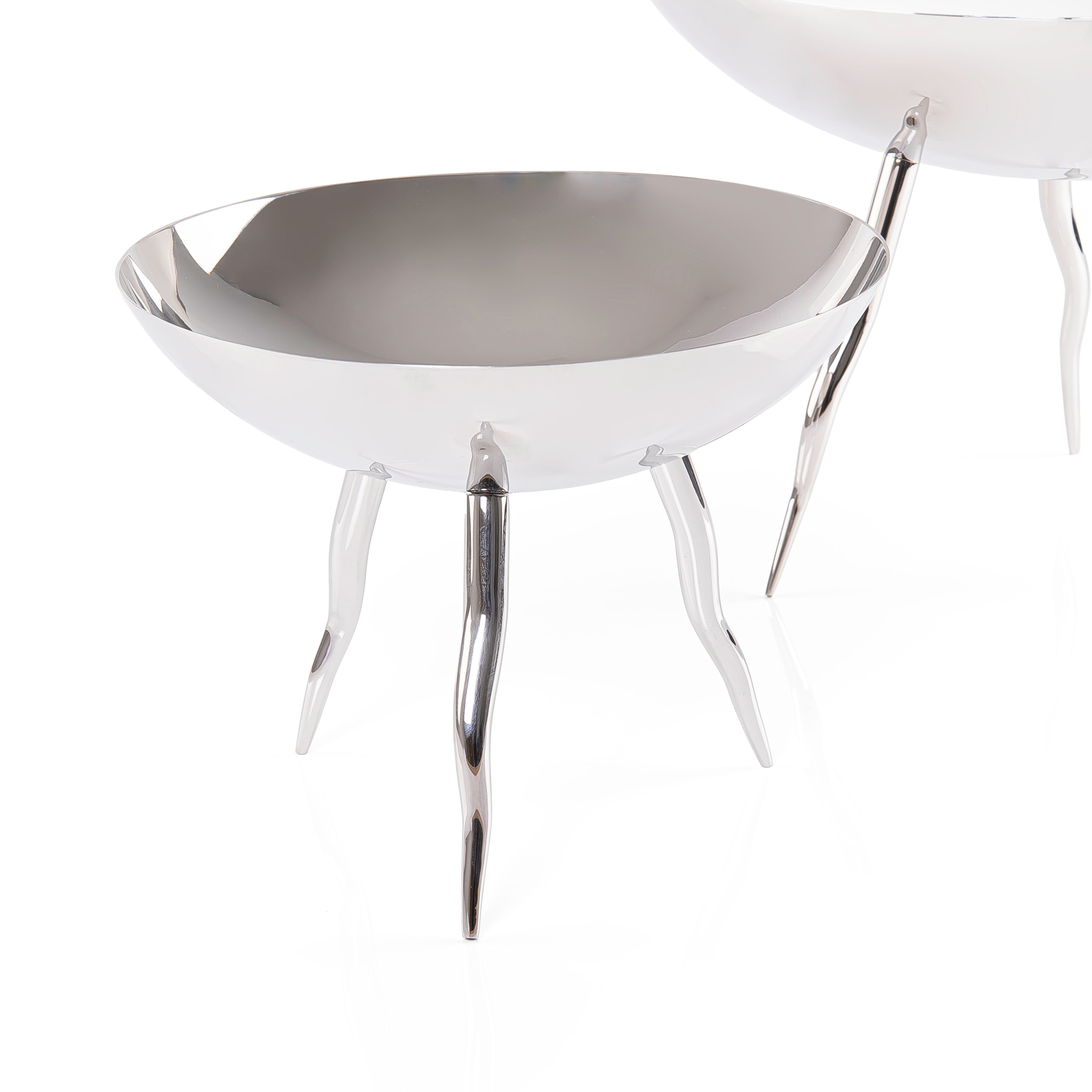 Set of 2 Stainless Steel Serving Stands with Curved Base