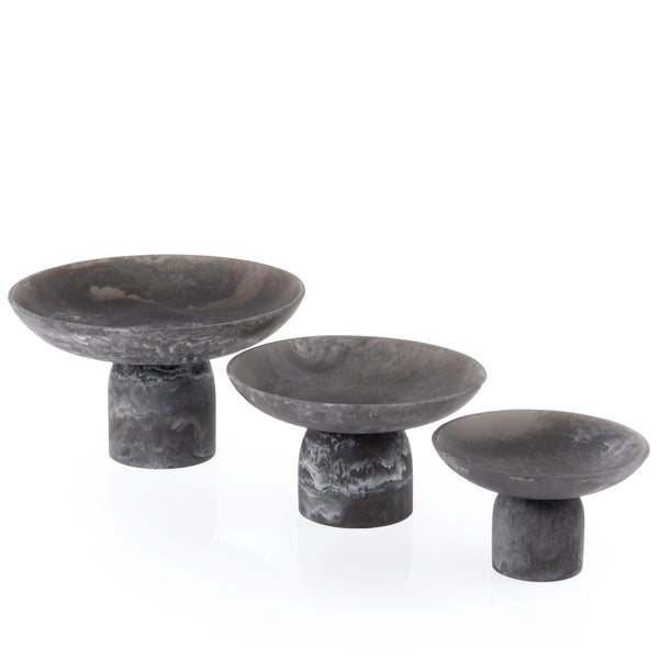 Set of 3 Circular Resin Stands with Cylindrical Bases