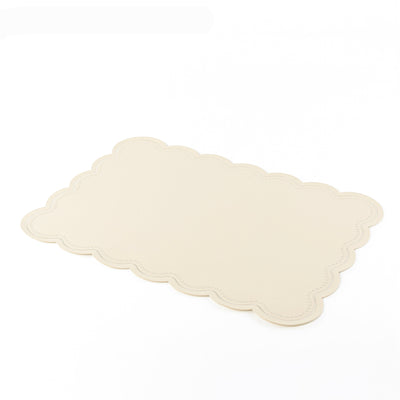 مفرش طاولة من الجلد الصناعي - كريمي