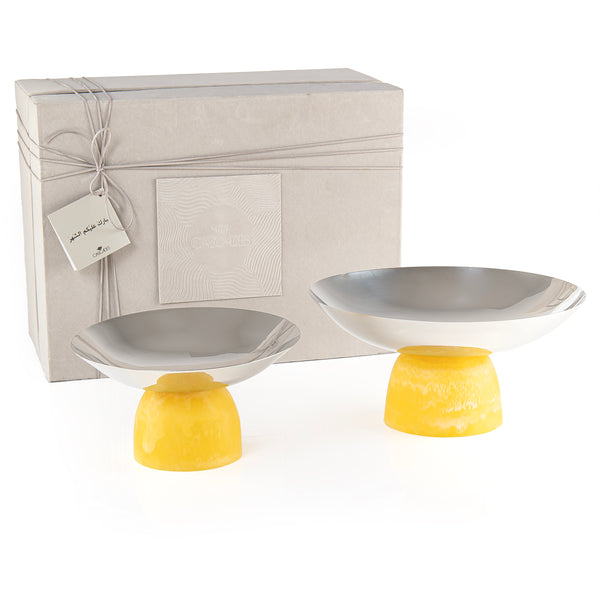 طقم 2 طبق تقديم دائري من الستانلس ستيل مع قاعدة من الريزن وبوكس هدية- اصفر