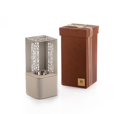 مبخرة معدنية مزخرفة بتصميم مربع مع بوكس هدية