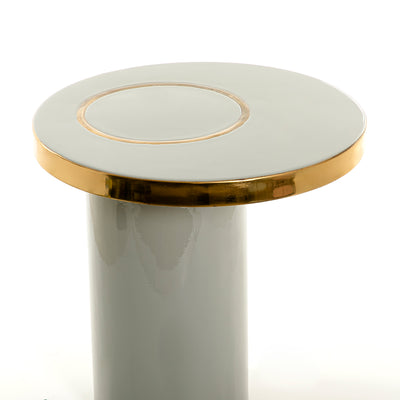 Small Round Table Decor With Column Base