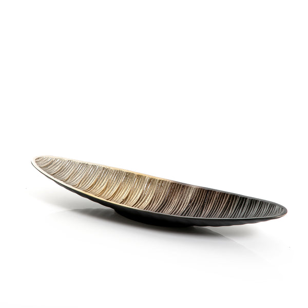 صينية معدنية بيضاوية 