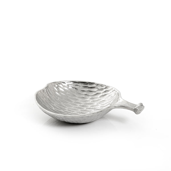 وعاء معدن بيد