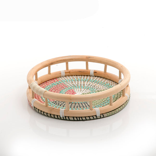 صينية دائرية من الرتان 