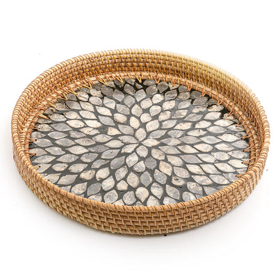 صينية دائرية من الصدف 
