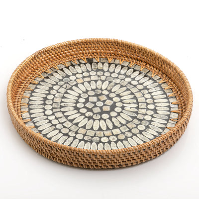 صينية دائرية من الصدف