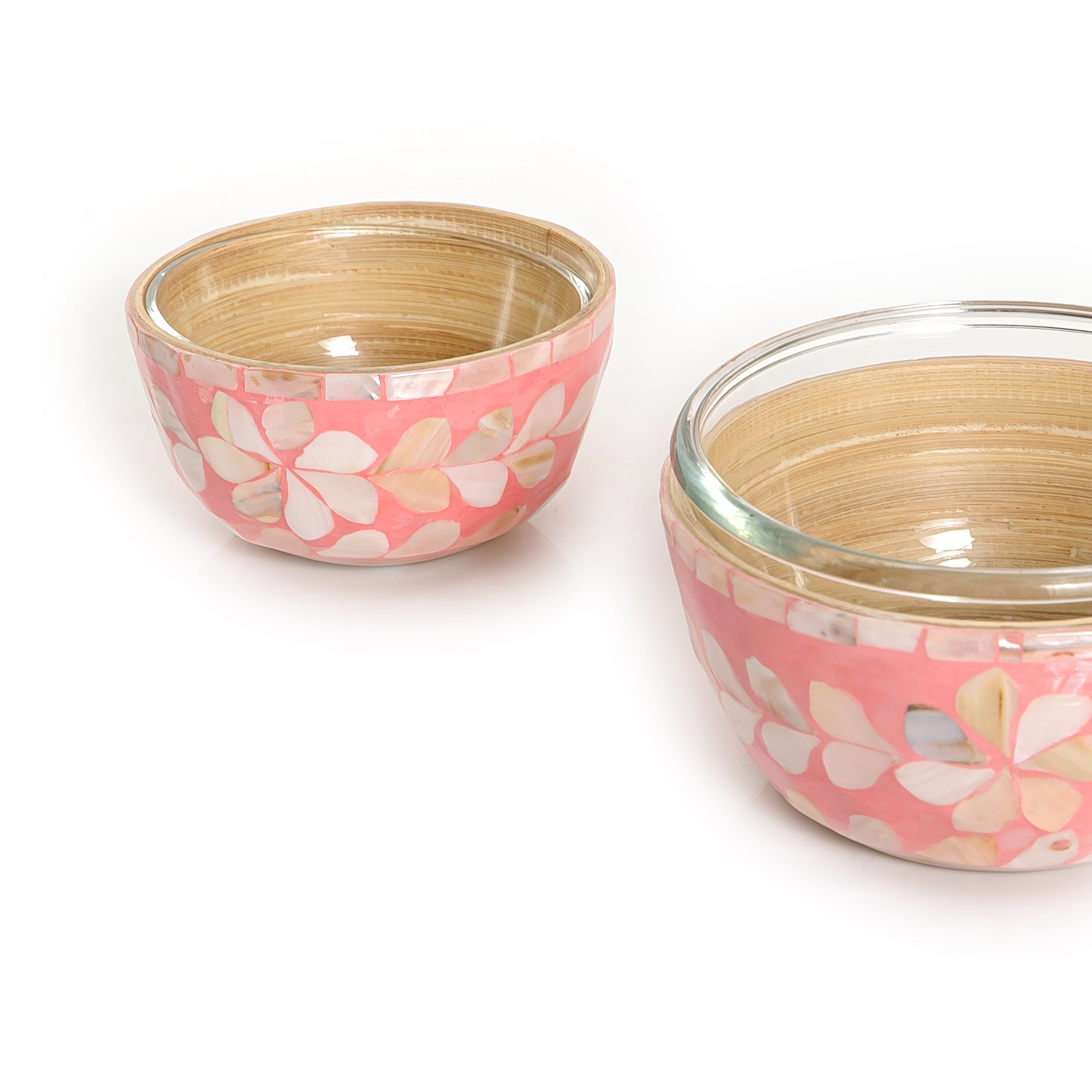 Set of Glass Bowls with Mother of Pearl Base