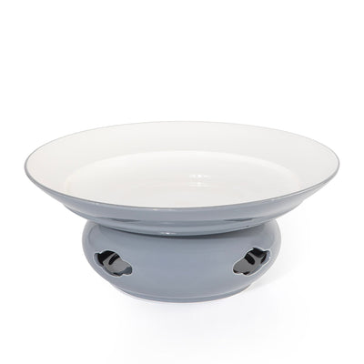 طبق سيراميك أنيق مع قاعدة موقد عملية