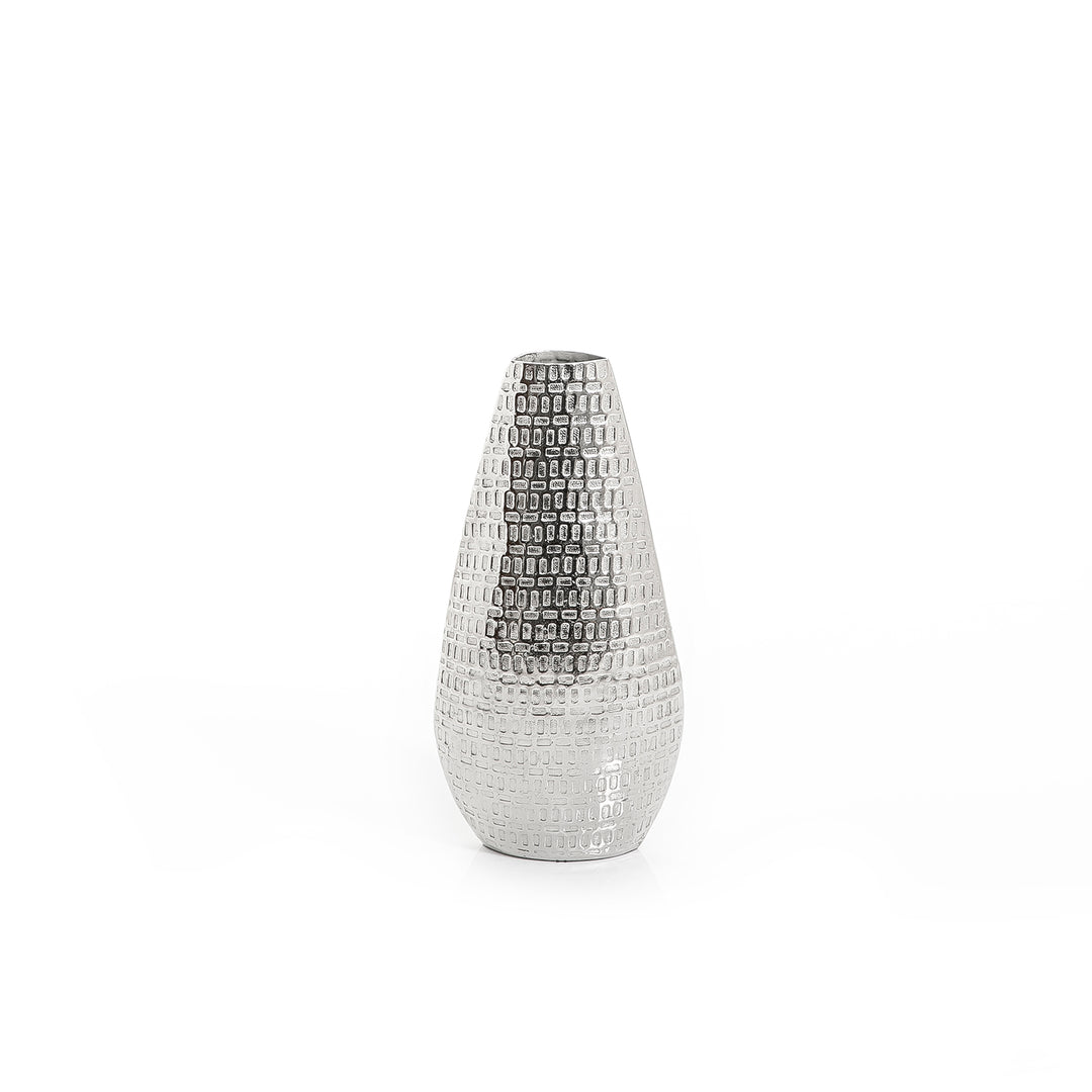 Metal vase (7223131308227)