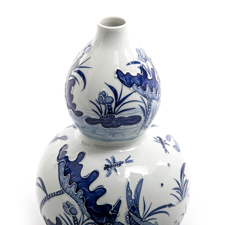 China blue vase (6981098274981) (7090422808771)